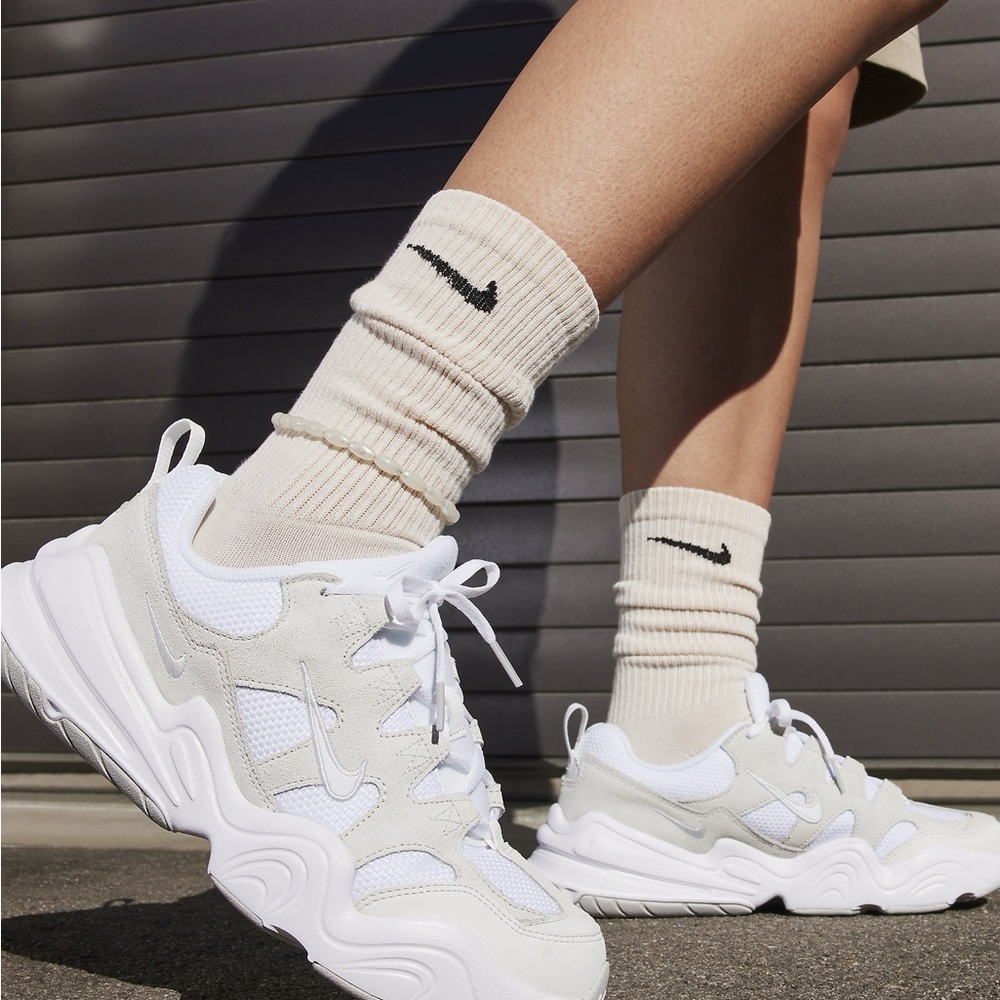 Nike tech Hera Sneakers